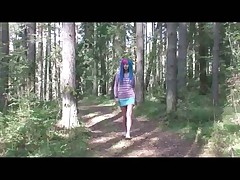 Kinky cybergoth hoochie taking a the bounce in the park Part 2